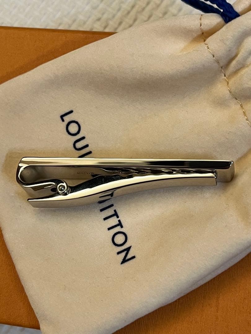廃盤 未使用品ルイヴィトン ネクタイピン パンスクラヴァットダミエ M61976