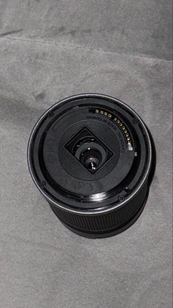 Canon RF55-210mm ズームレンズ ミラーレス