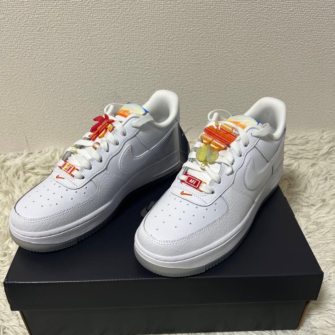 新品、未使用Nike Women's Air Force 1 Low 24.5