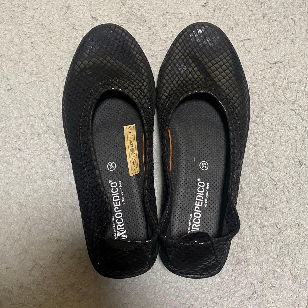 む*ん様 Arcopedico L15 ブラックシェイン フラットシューズ