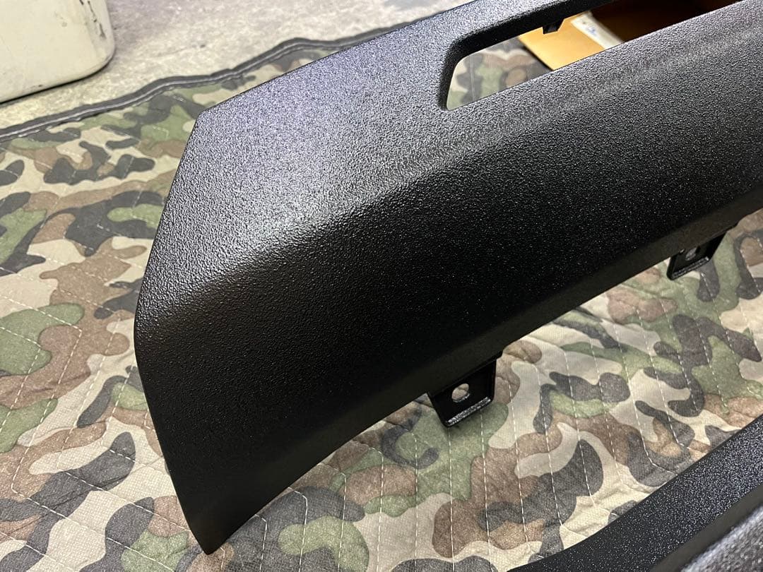 MatsuShin様新型デリカD5 後期　アンダーカバー、バンパー　ラプター塗装