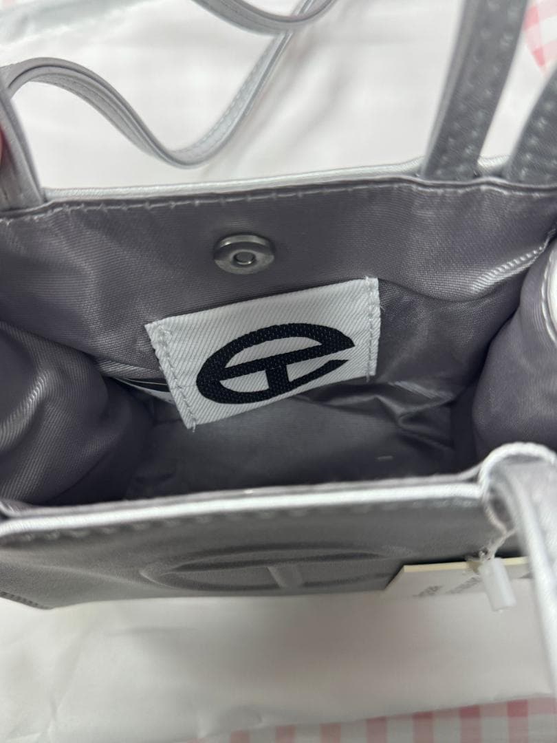 Telfar シルバーサコッシュ