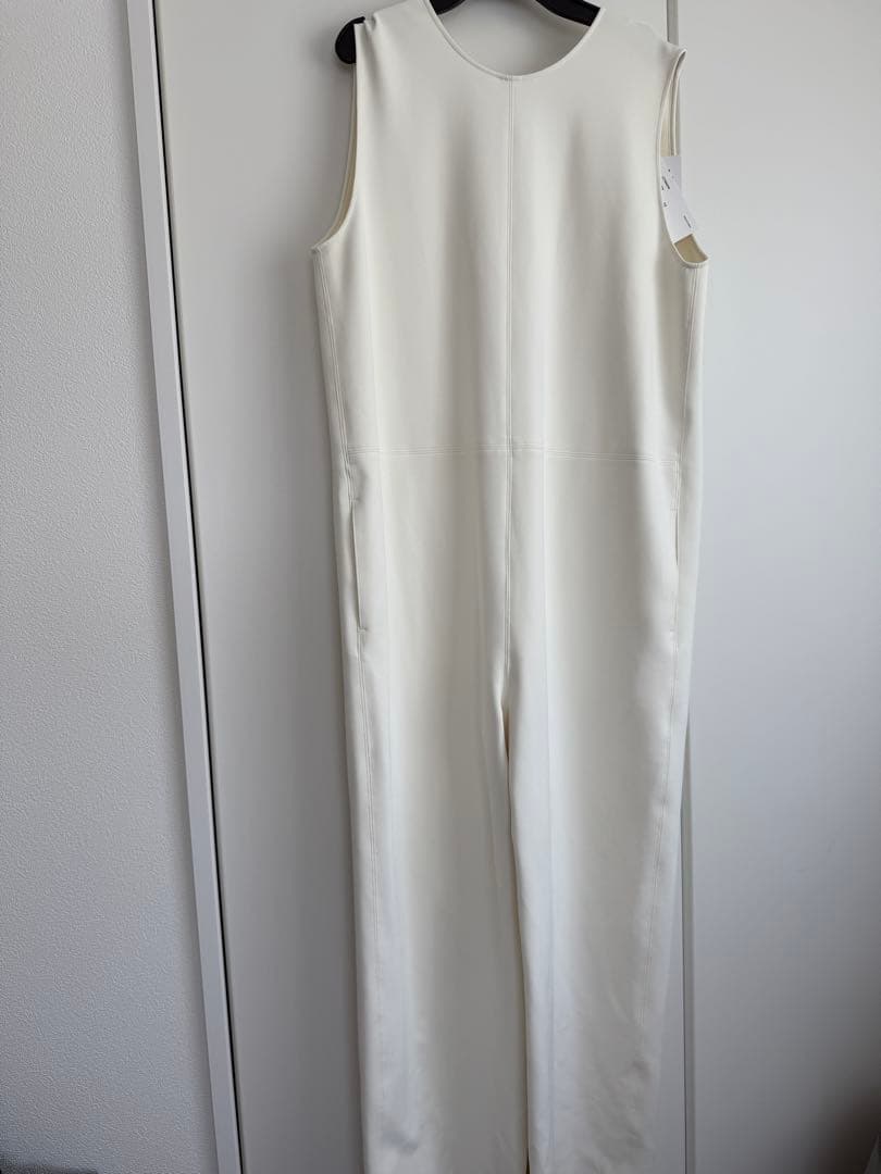 STUNNING LURE バックVオールインワン サイズ2