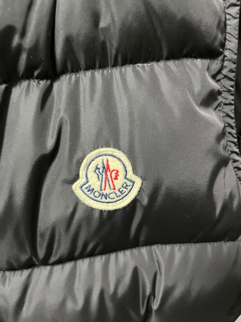 MONCLER モンクレール ダウンベスト