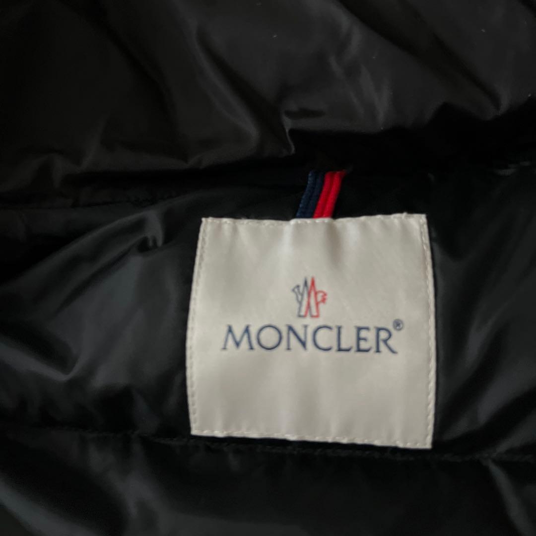 MONCLER モンクレール ダウンベスト