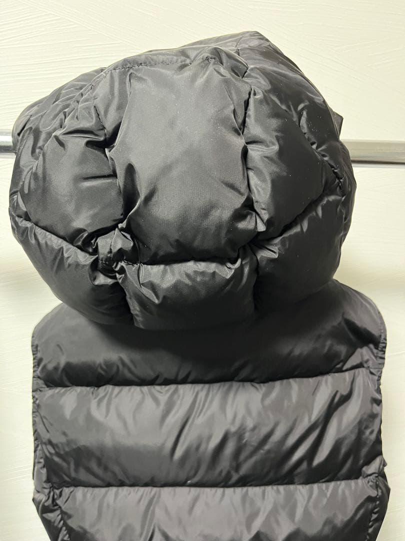MONCLER モンクレール ダウンベスト