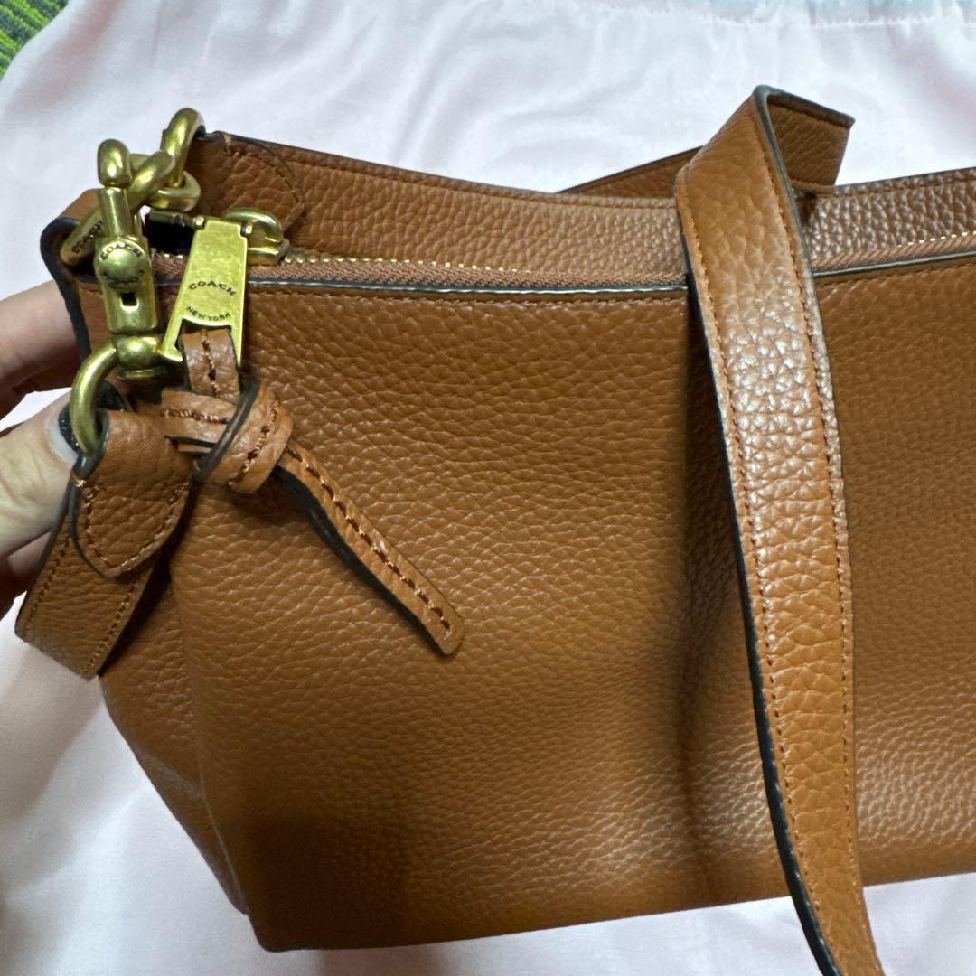 【未使用品】COACH ブラウン レザー ショルダーバッグ