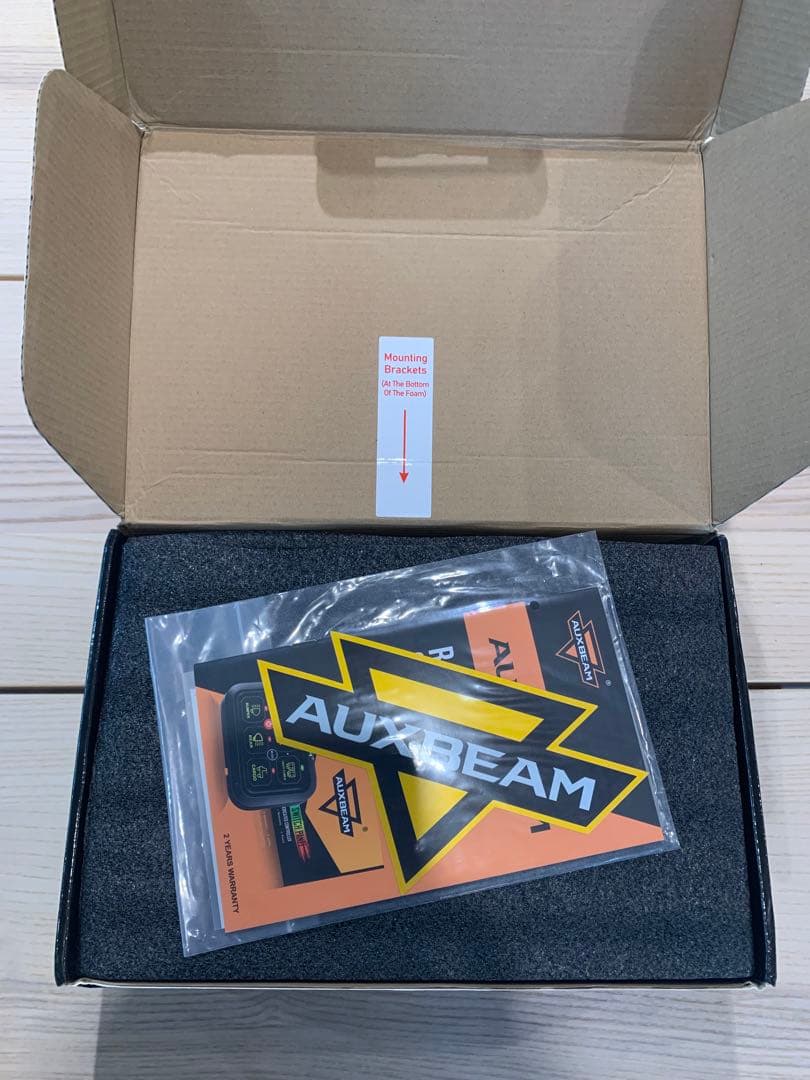 と*び様 AUXBEAM スイッチパネル RA60 RGB