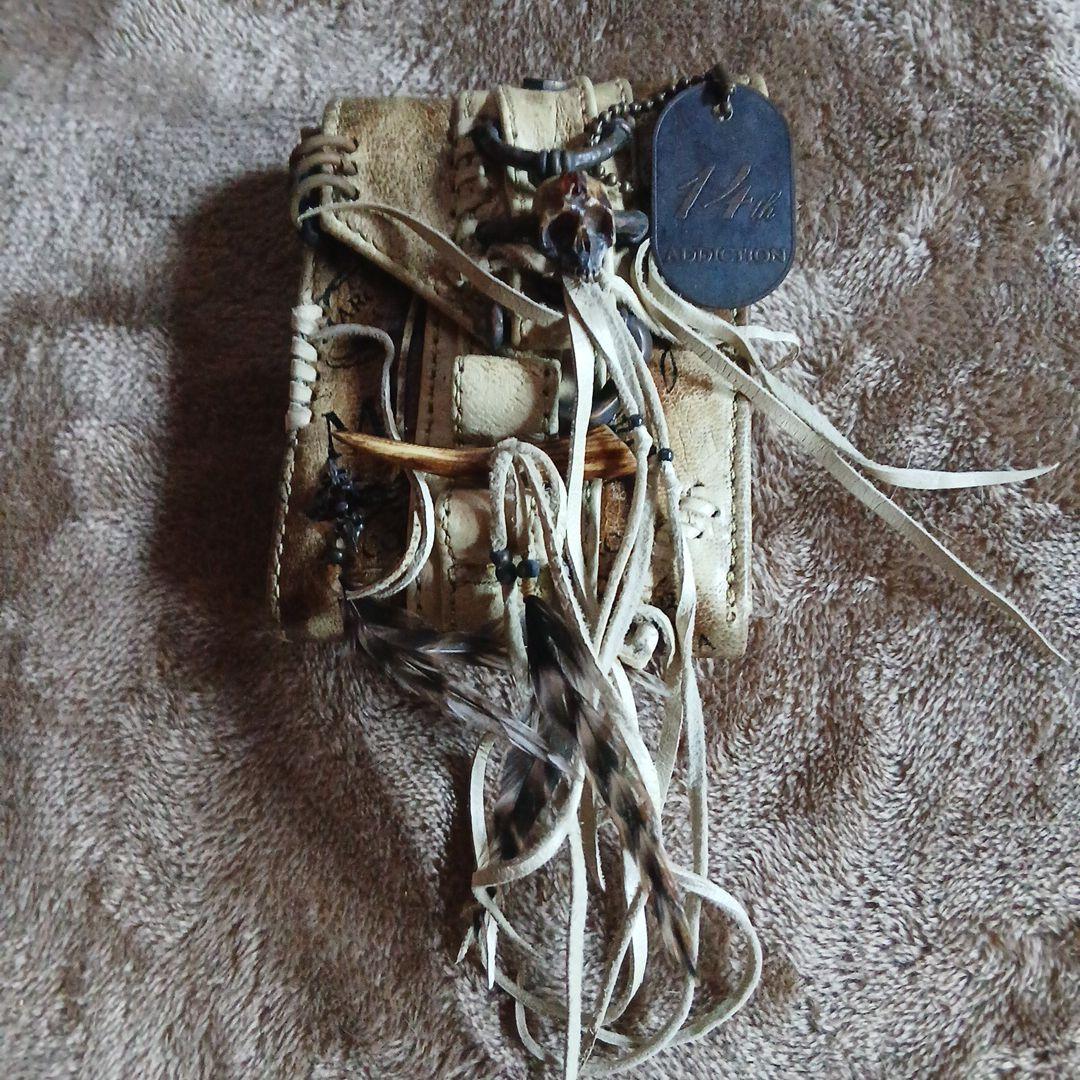 14th ADDICTION 財布　貴重