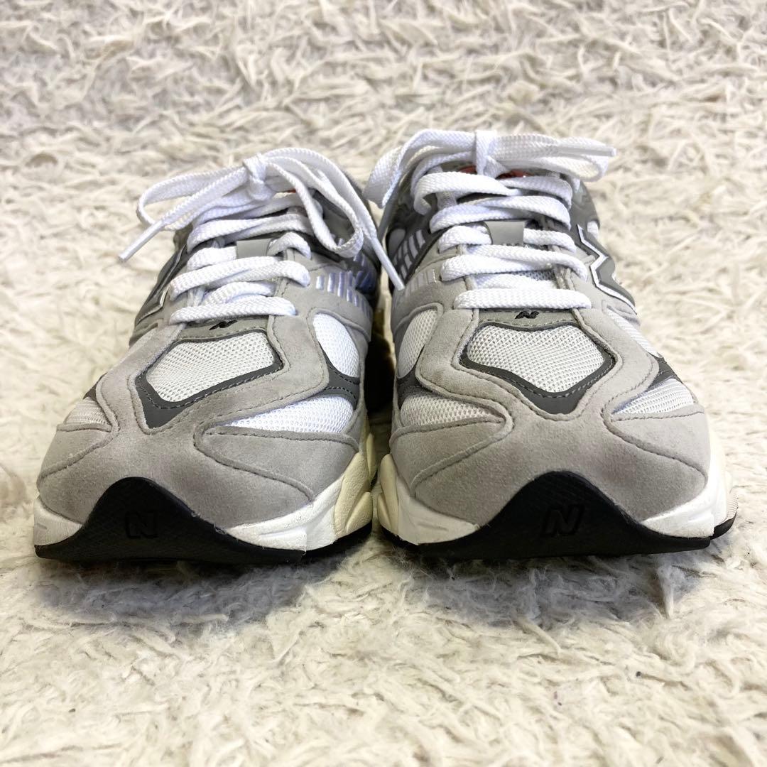 美品 New Balance 9060 グレー 23.5cm 厚底スニーカー
