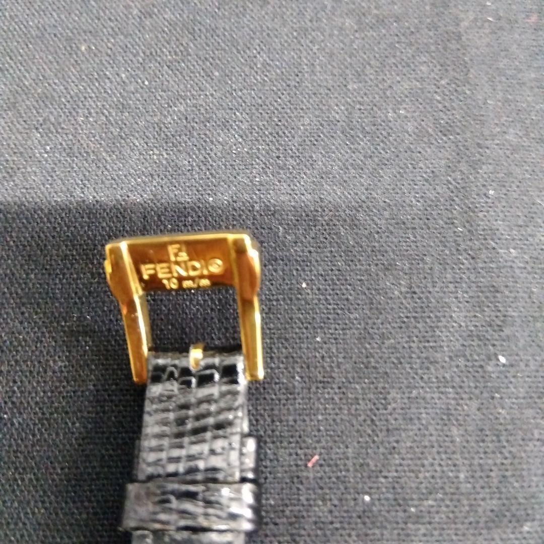 FENDI 腕時計 F3211-320 ブラックレザー