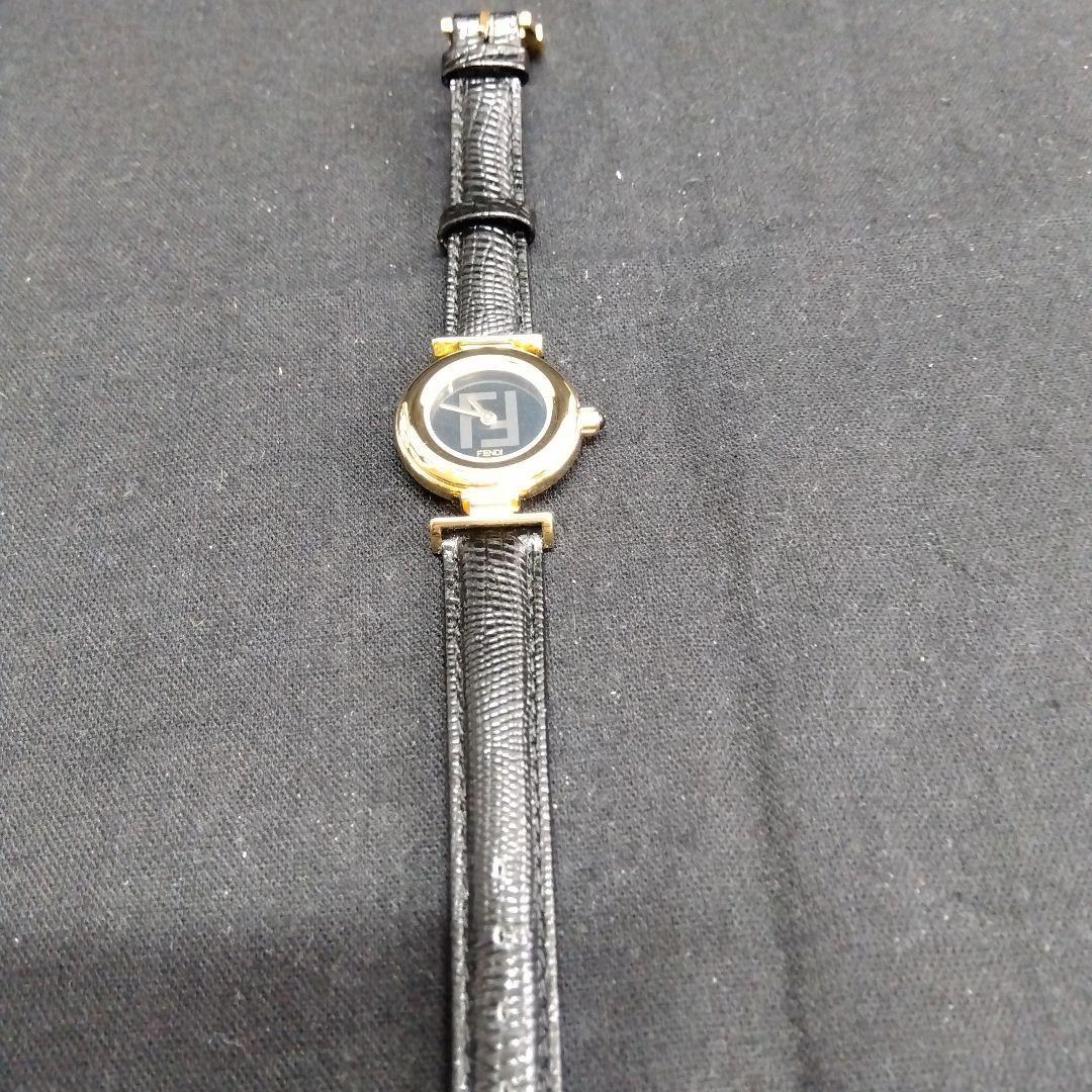 FENDI 腕時計 F3211-320 ブラックレザー