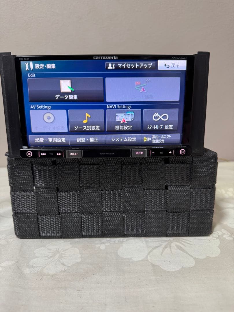 パイオニア AVIC-RZ701 ナビ フルセグ。地図データ2017年版。
