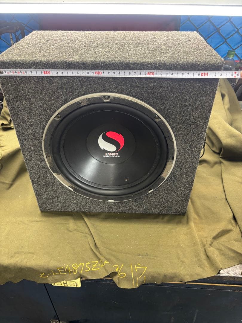 KICKER SOLOBARIC S12C 12インチ ウーファー ボックス型