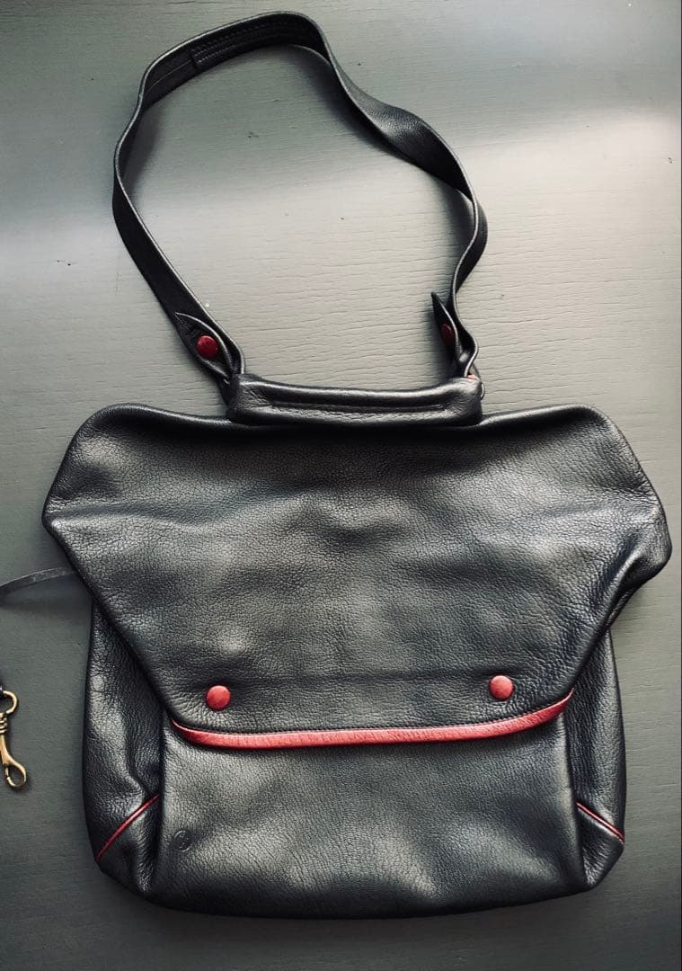 革の魔術師「MAMET MAROQUINIER 」 芸術的バッグ ¥20万程