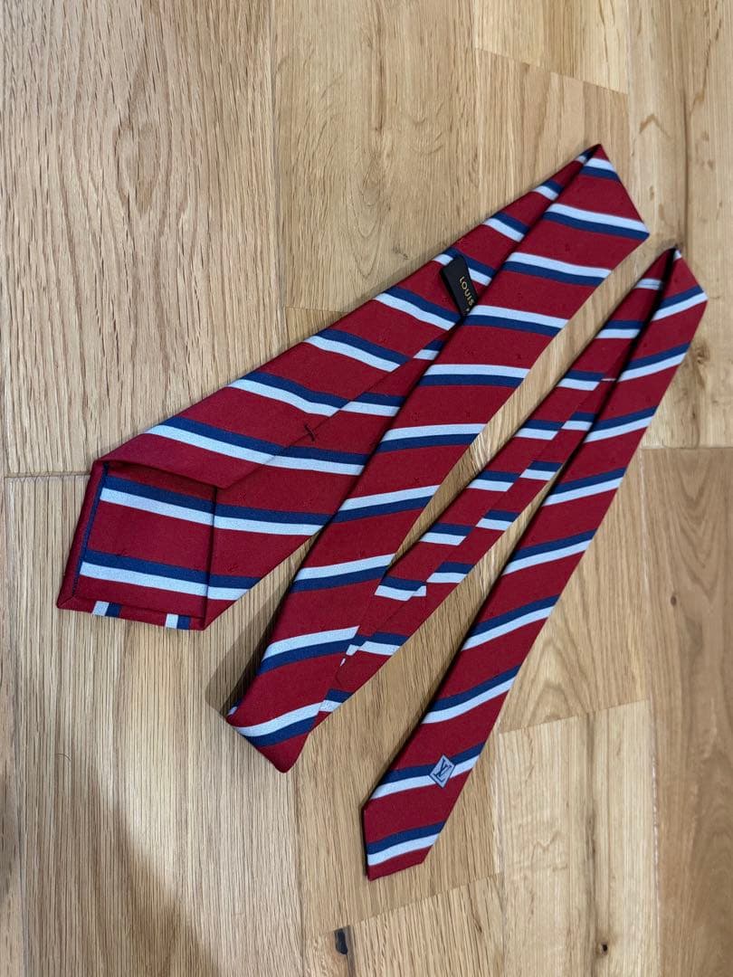 ルイヴィトンジャパン正規品モノグラム ネクタイ レッド ネイビー ルイヴィトン