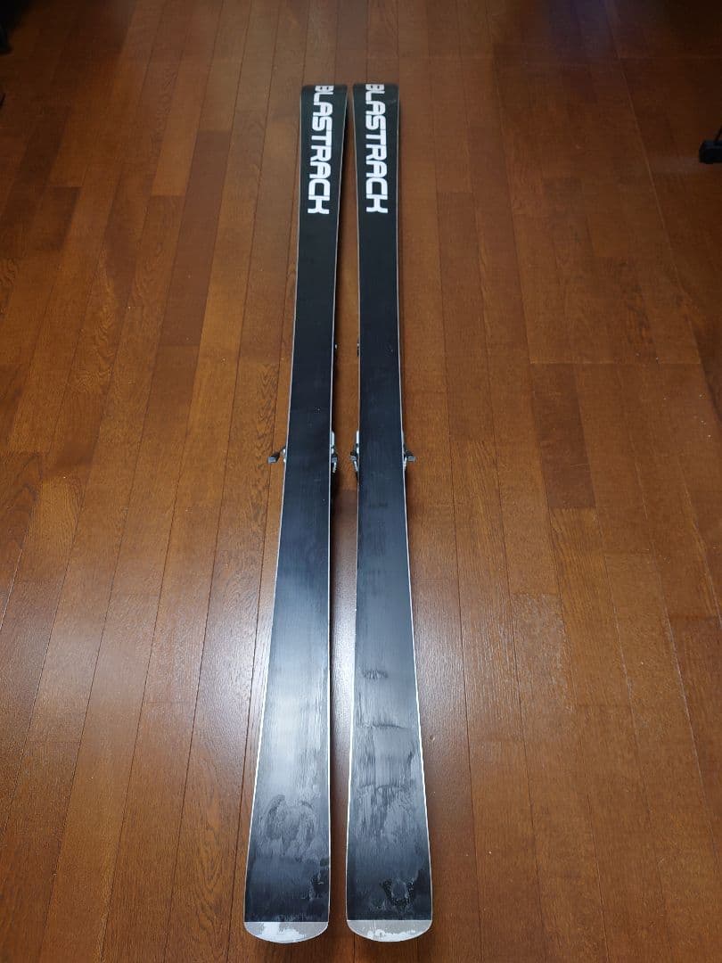 みんとん スキー板 (モーグル)