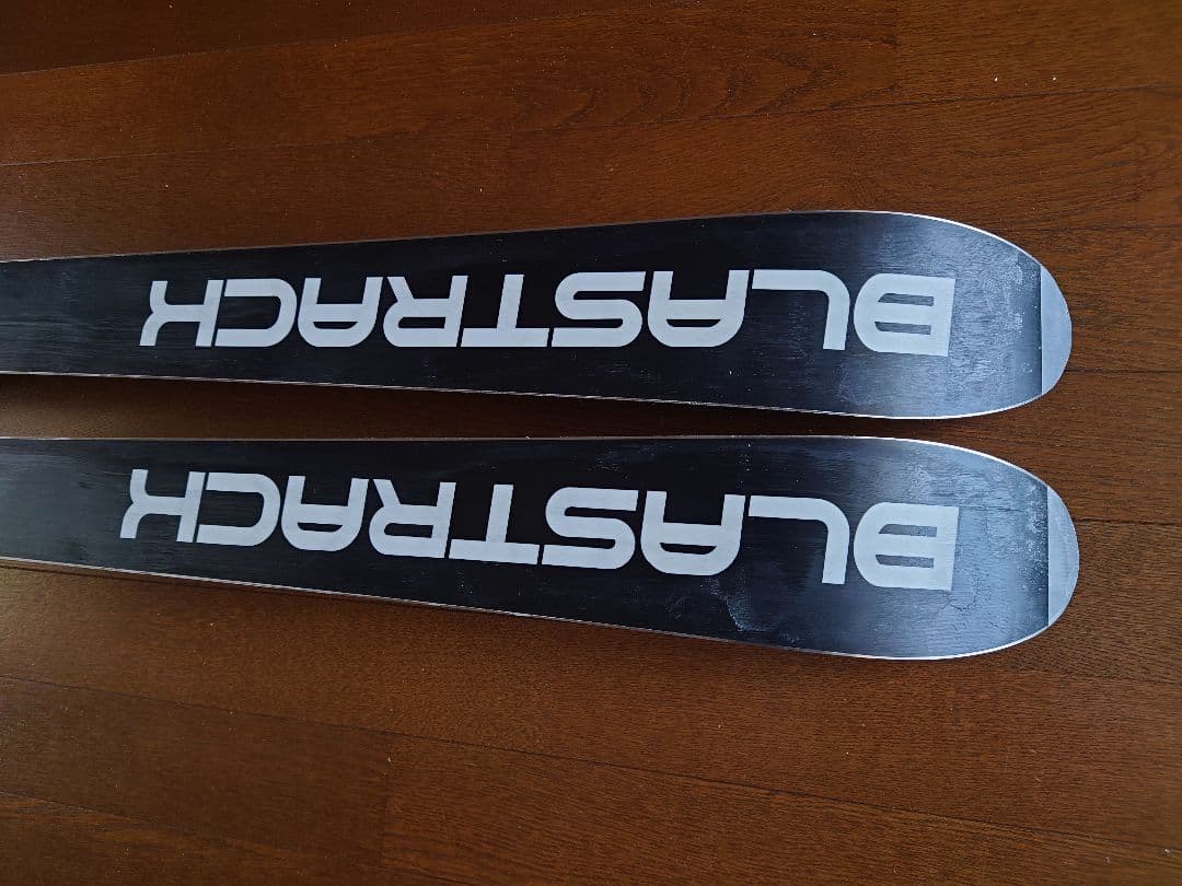 みんとん スキー板 (モーグル)