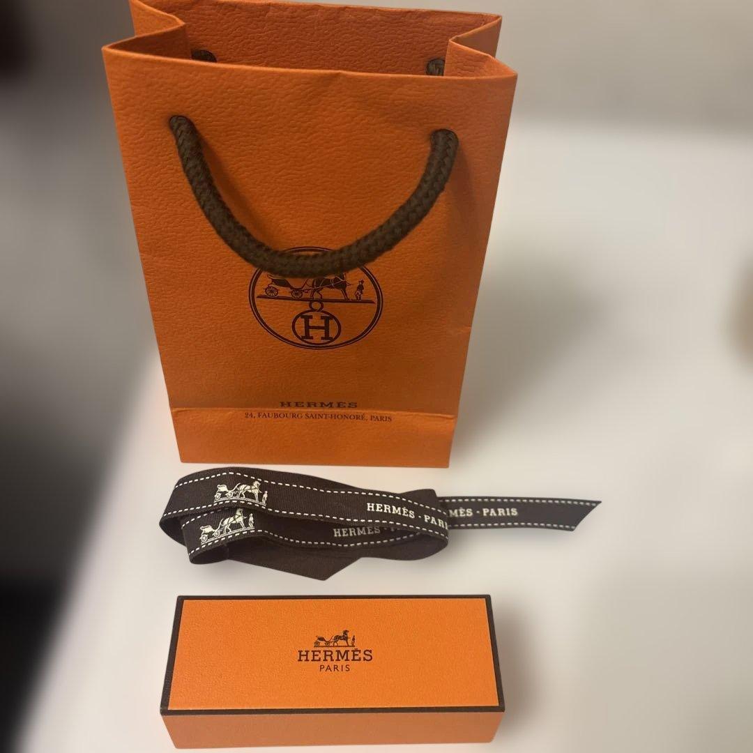 HERMES リップスティック サティネ 33