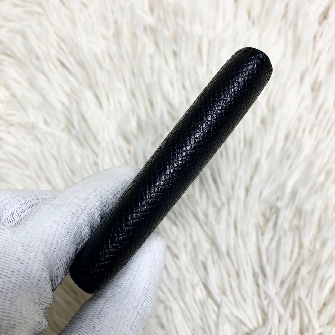 美品 ルイヴィトン M30952 タイガ ポルトフォイユ ミュルティプル