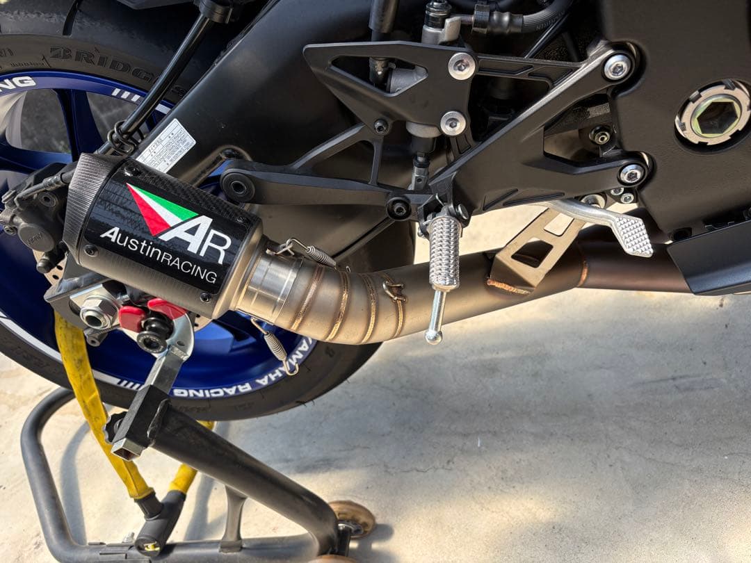 YZF R1 リンクパイプ　マフラー