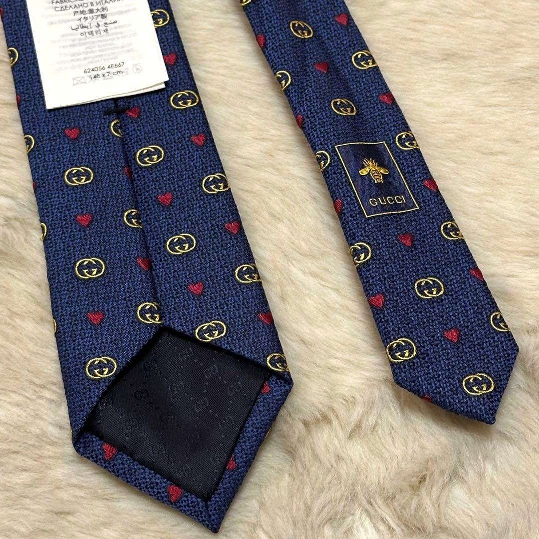 未使用に近い　グッチ　ナロータイ　現行タグ　イタリア製　ハート