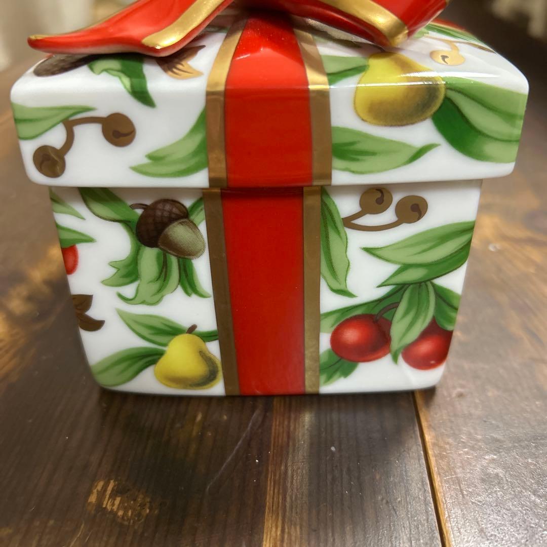 a*a様 希少　レア　Tiffany ティファニー　ホリデー　小物入れ　ジュエリ