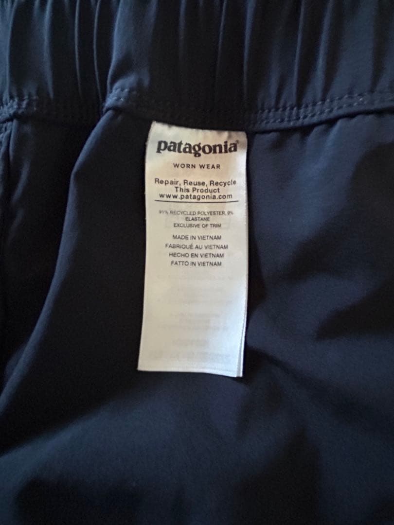 パタゴニア◎フリートウィズロンパー◎希少なM◎黒◎美品