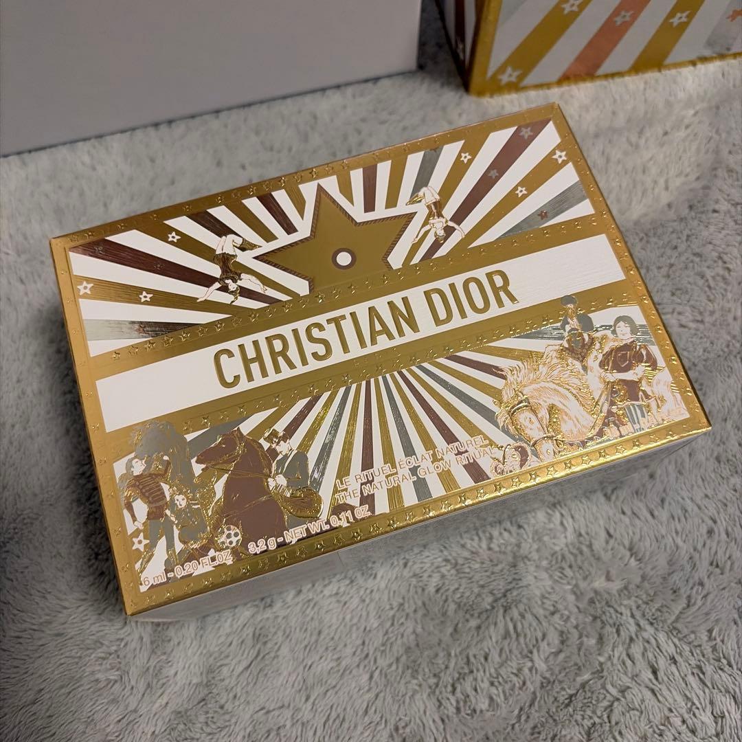 ディオールホリデーオファー