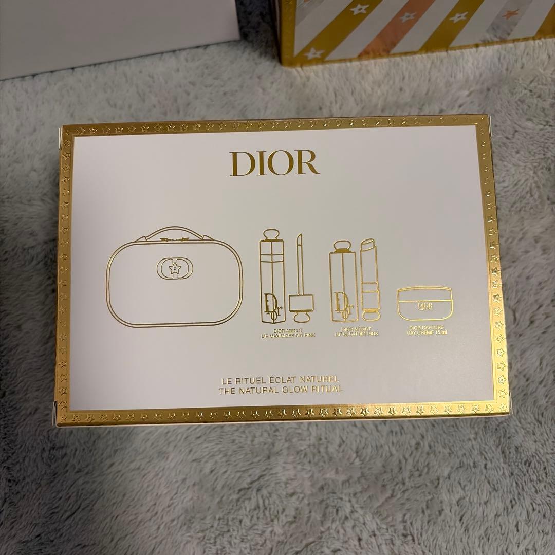 ディオールホリデーオファー