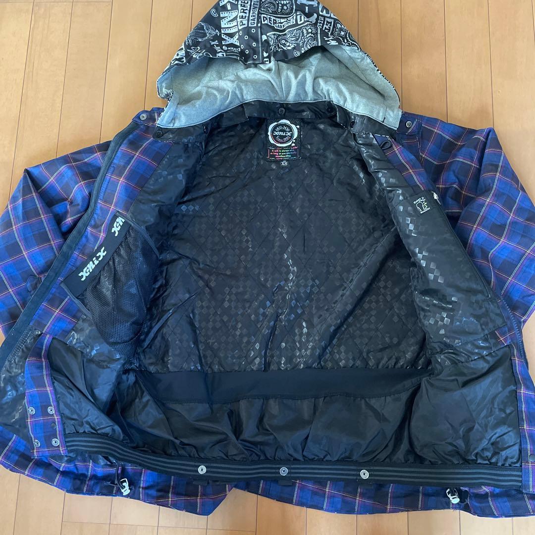 スノーボードウェア　上