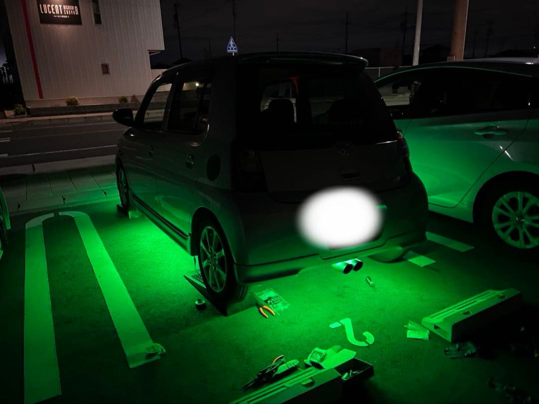 ダイハツ　エッセ　リアストレートマフラー