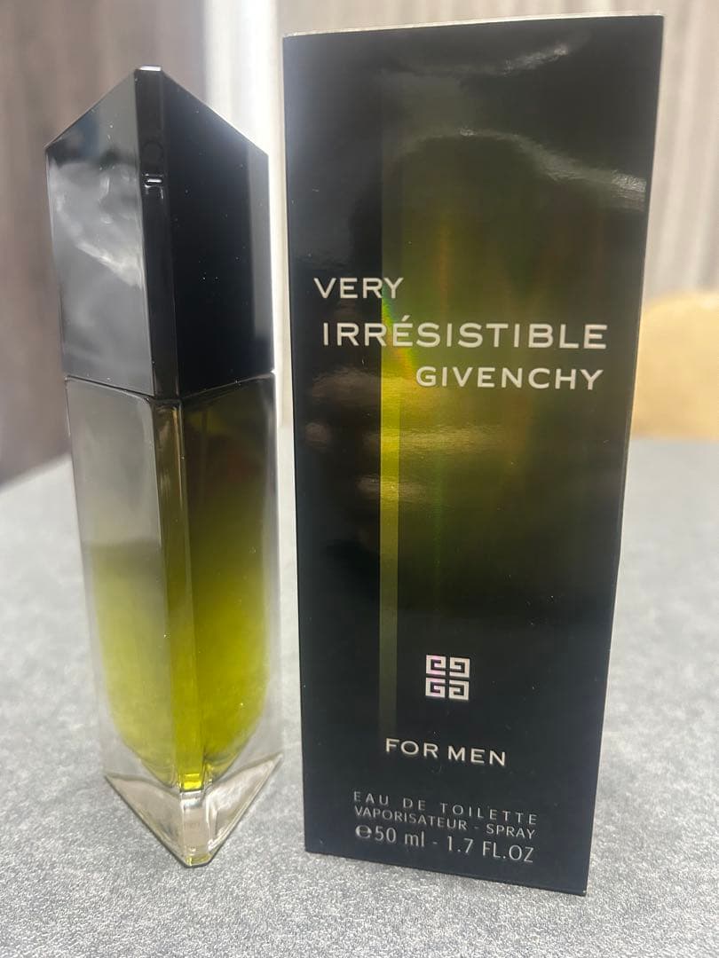 【廃盤品】 GIVENCHY VERY IRRESISTIBLE MEN50ml