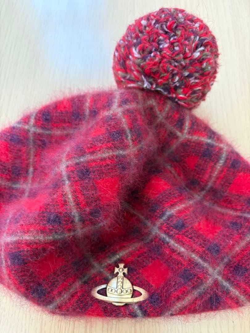 Vivienne Westwood チェック柄　ボンボン　ベレー帽
