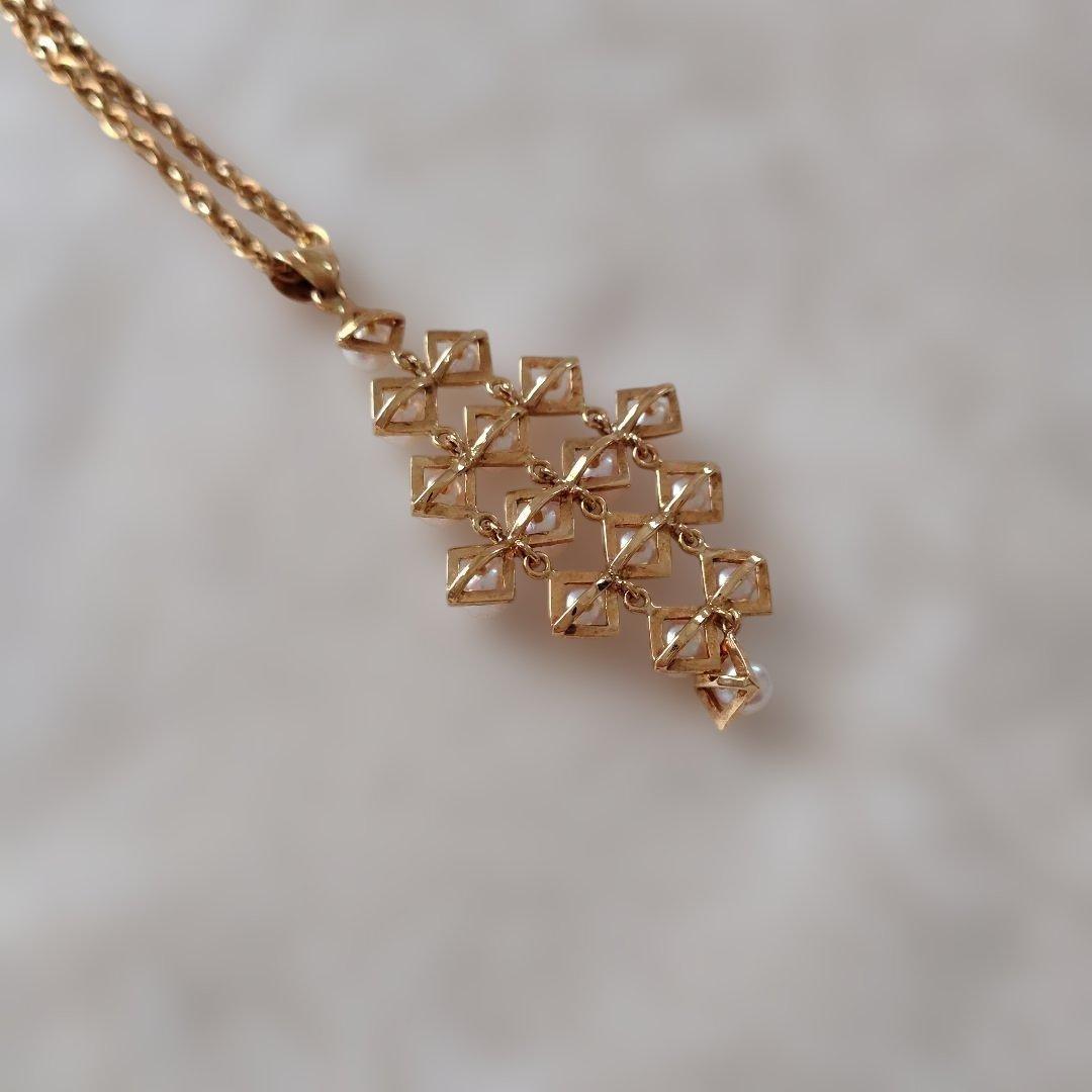 本真珠 16珠18金台 ペンダント。 保証書付き。