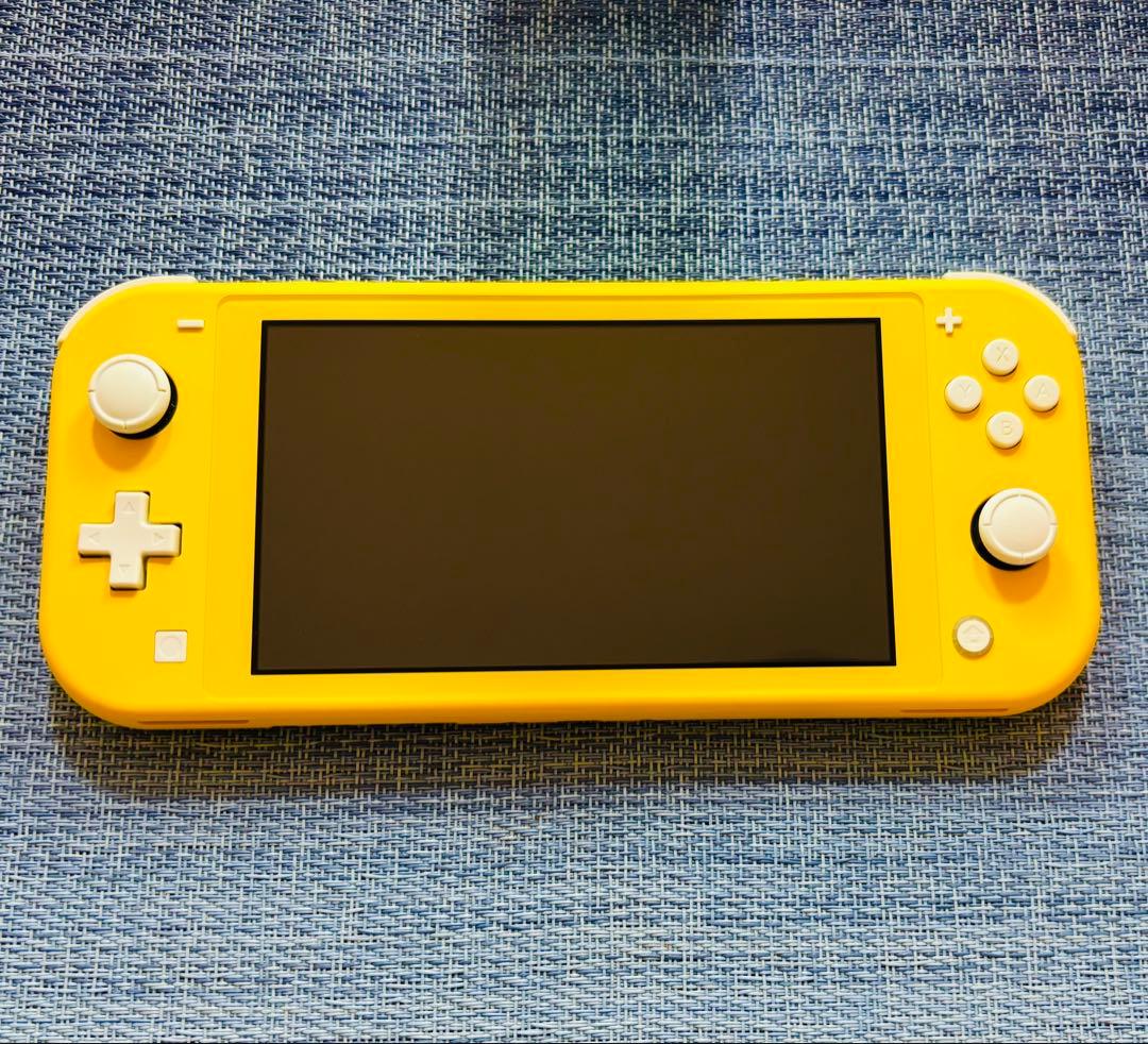 Nintendo スイッチライト　Switch Liteイエロー