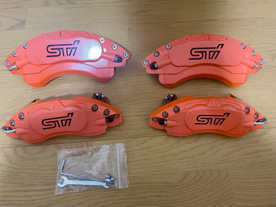 もりもり　キャリパーカバー　リザルトジャパン　gr86 brz