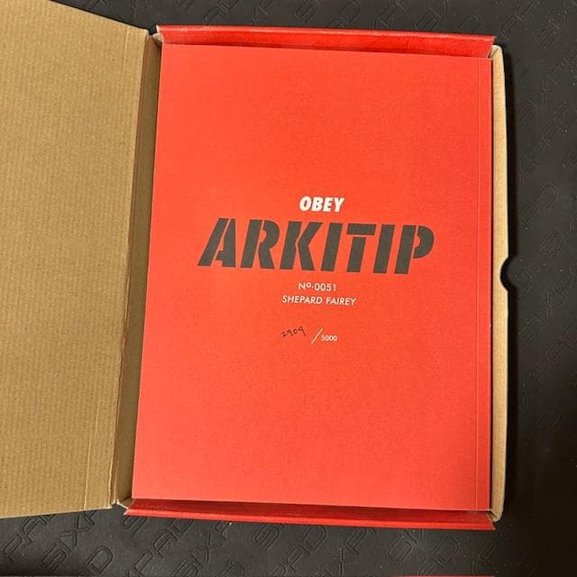 アート・デザイン・音楽 Arkitip Shepaprd Fairey (OBEY) No.0051