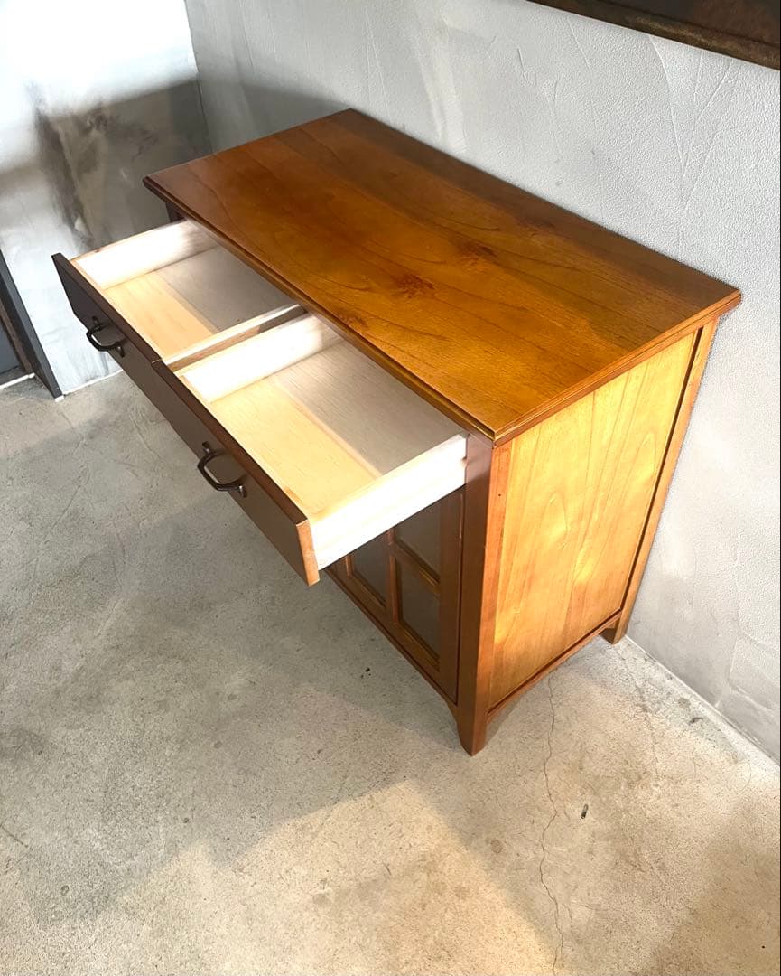 大晦日〜1/3限定価格　ウッド　ガラス　キャビネット　サイドボード