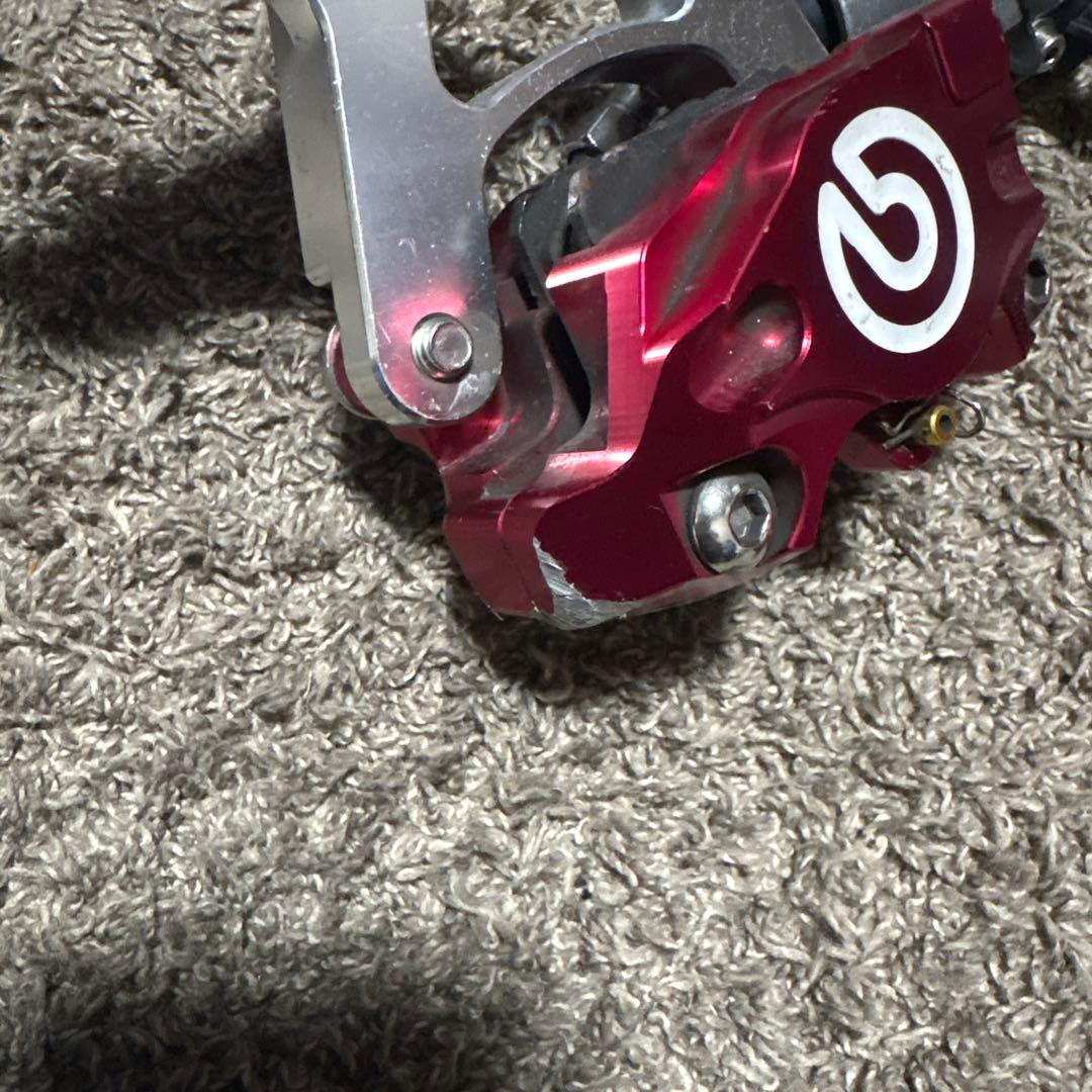 brembo 赤 ブレーキキャリパー　キャリパーサポート　リアマスターセット