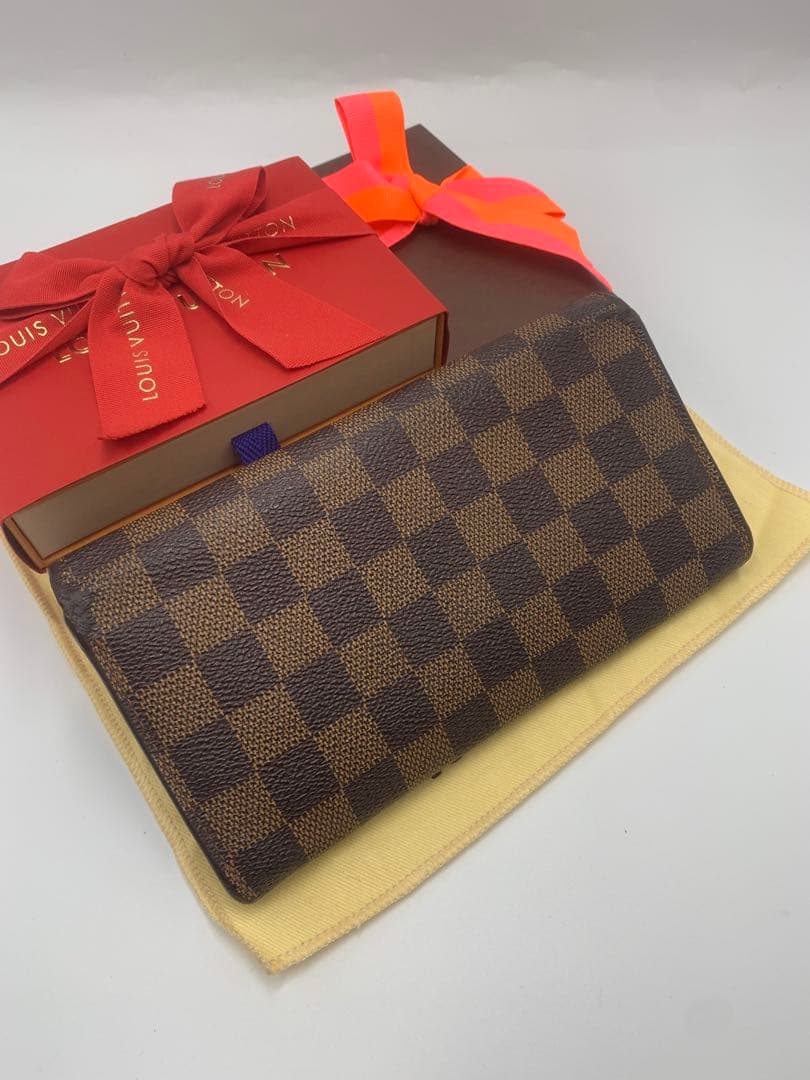 ルイヴィトン ダミエ 長財布 ポルトフォイユサラ 人気モデル 男女兼用