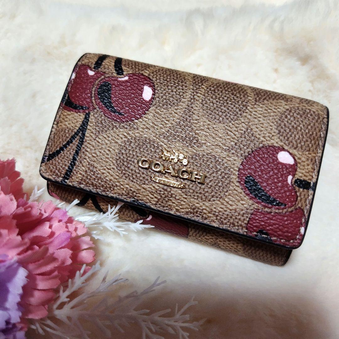 【特別セール！！】COACH キーケース チェリー さくらんぼ