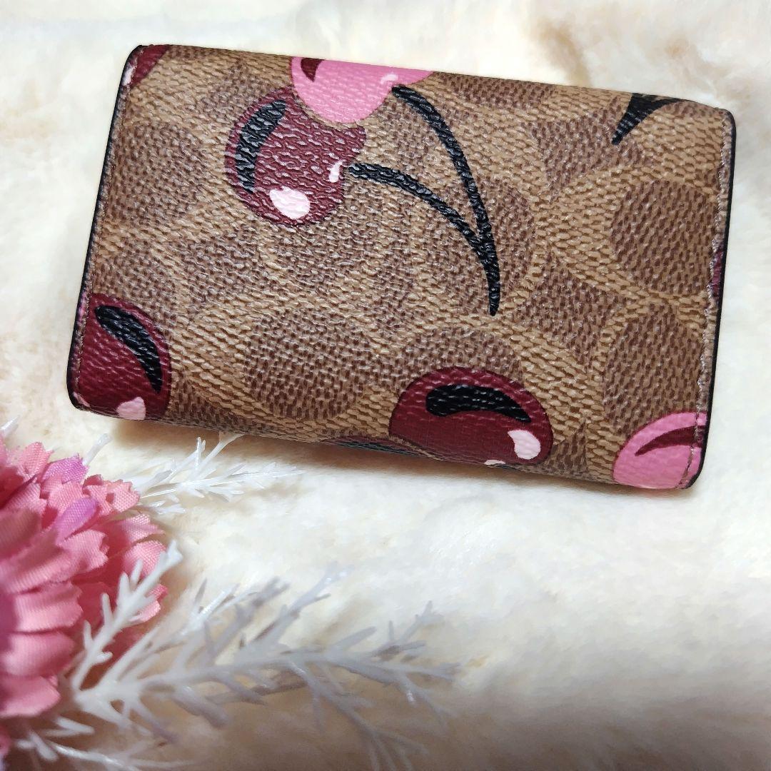 【特別セール！！】COACH キーケース チェリー さくらんぼ