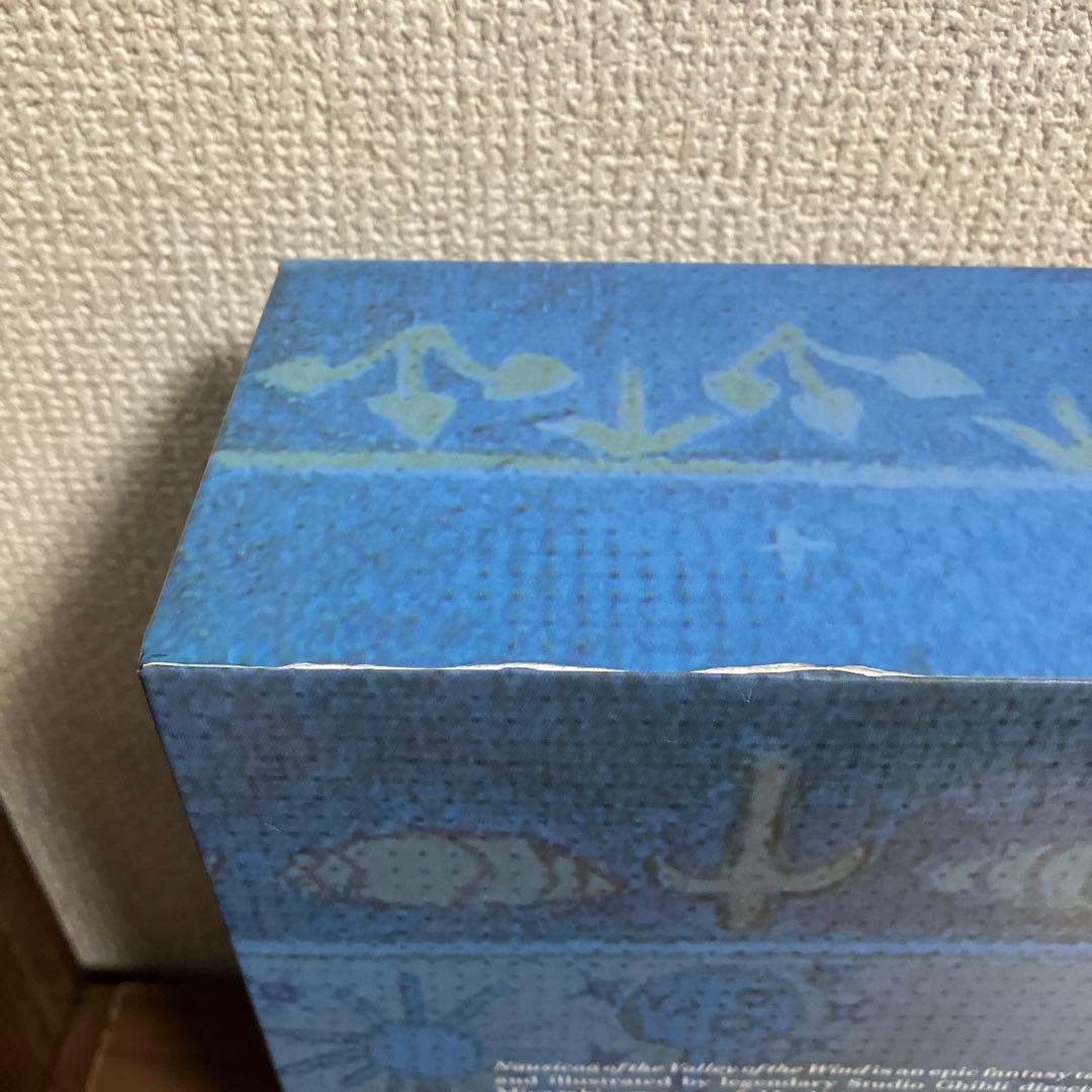 ナウシカ　漫画　英語版