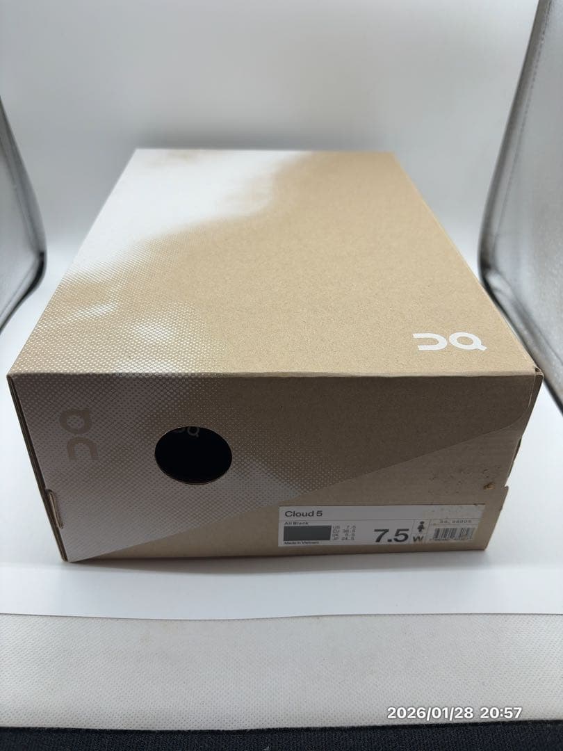 ONランニングシューズ Cloud5レディース All black 24.5cm