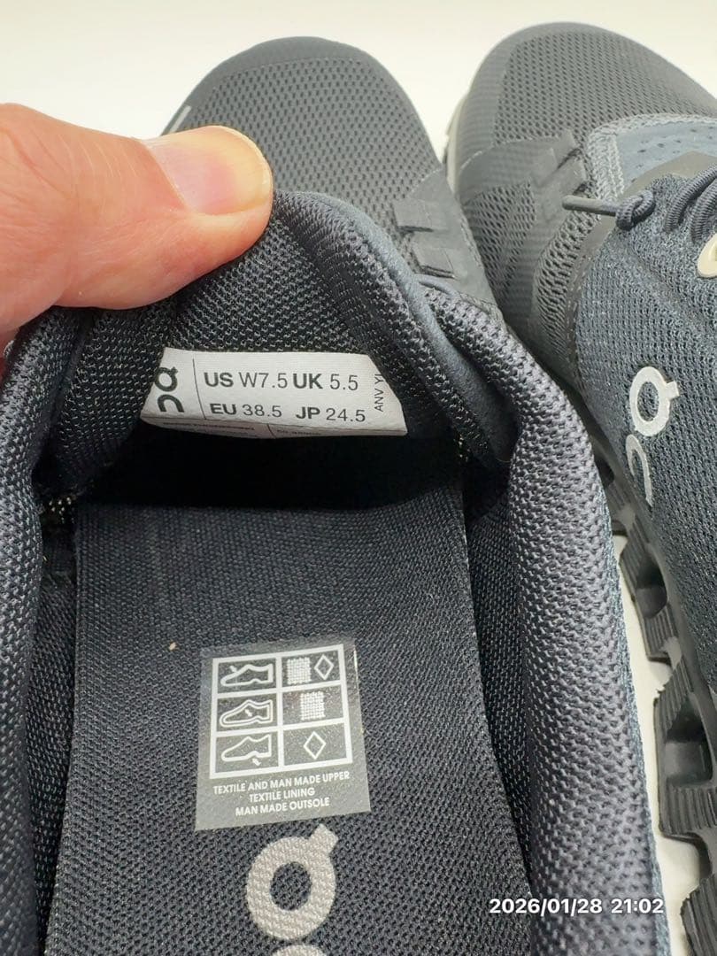 ONランニングシューズ Cloud5レディース All black 24.5cm