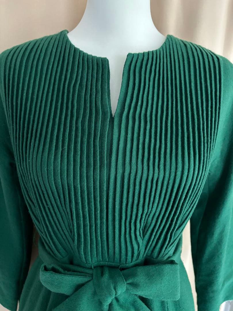 シビラ　グリーンロングワンピース