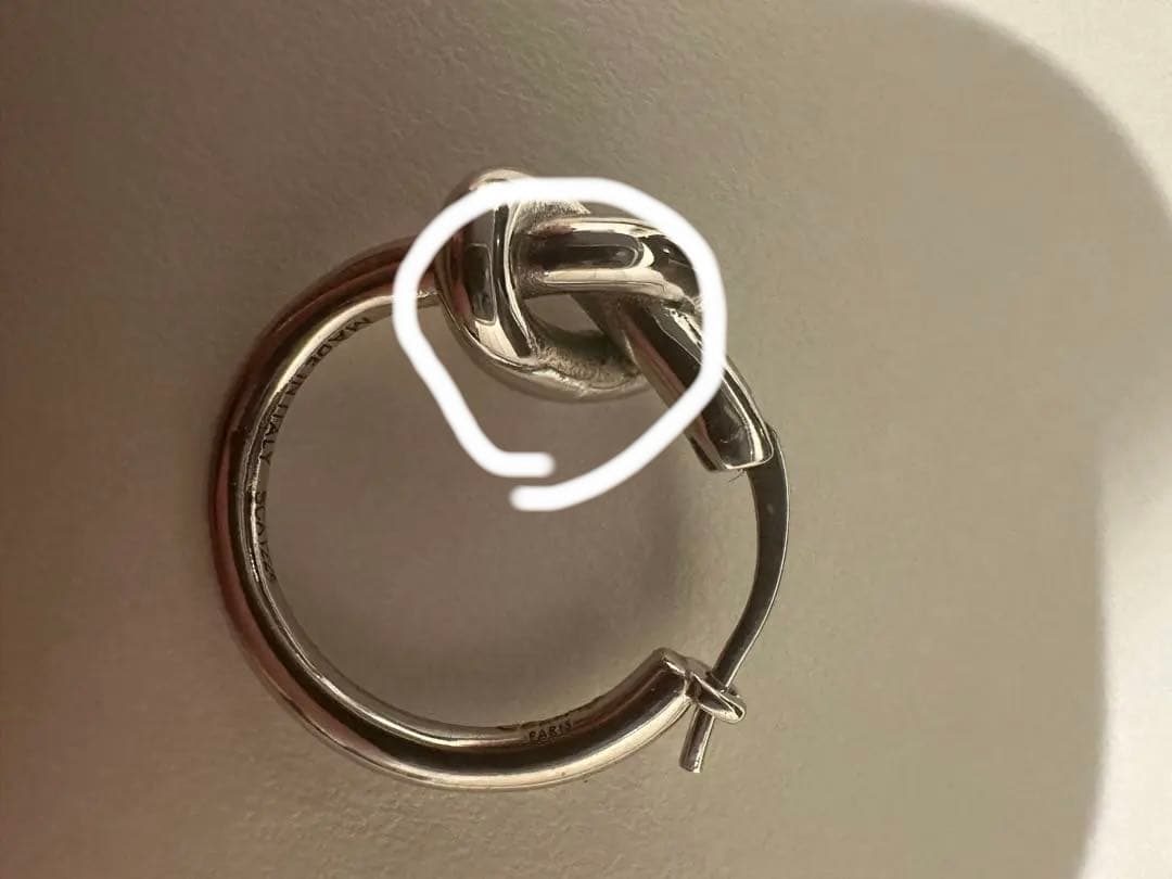 M*a様 CELINE ノットスモールフープピアス　　　　　 (片耳用) 箱・説