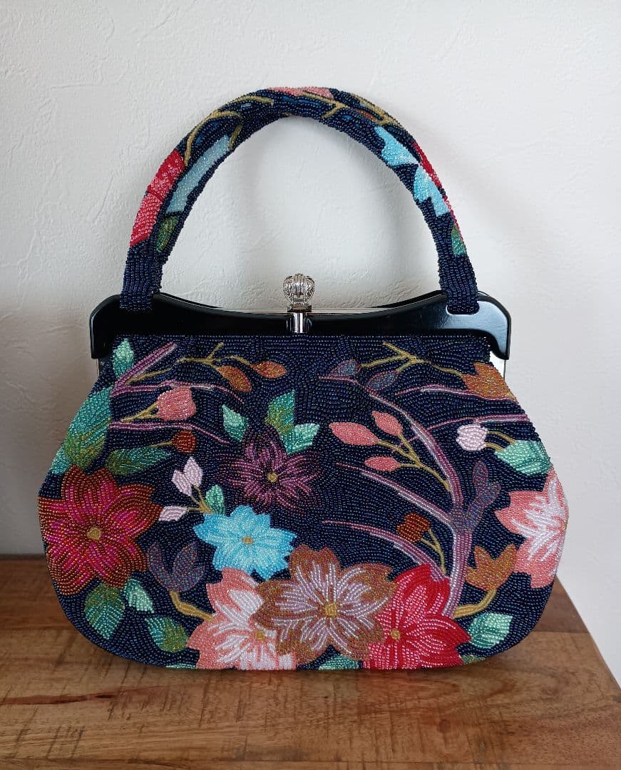 百*合様 美品 昭和レトロ ビーズ ハンド バッグ がま口 花柄 お茶会 和装