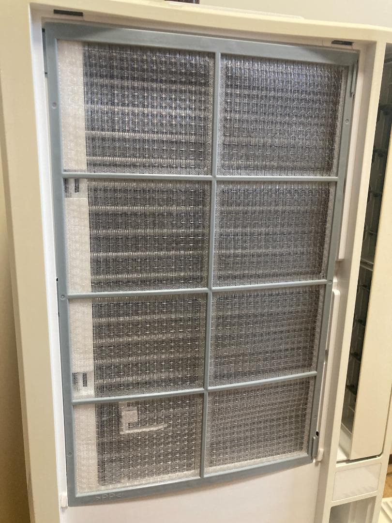 ★★KOIZUMI 小泉エアコン ウインド形冷房専用 KAW-1684 19年製